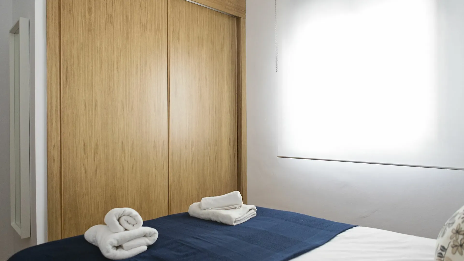 Apartment Suncity Apartamentos Refino Con Piscina Malaga Spain