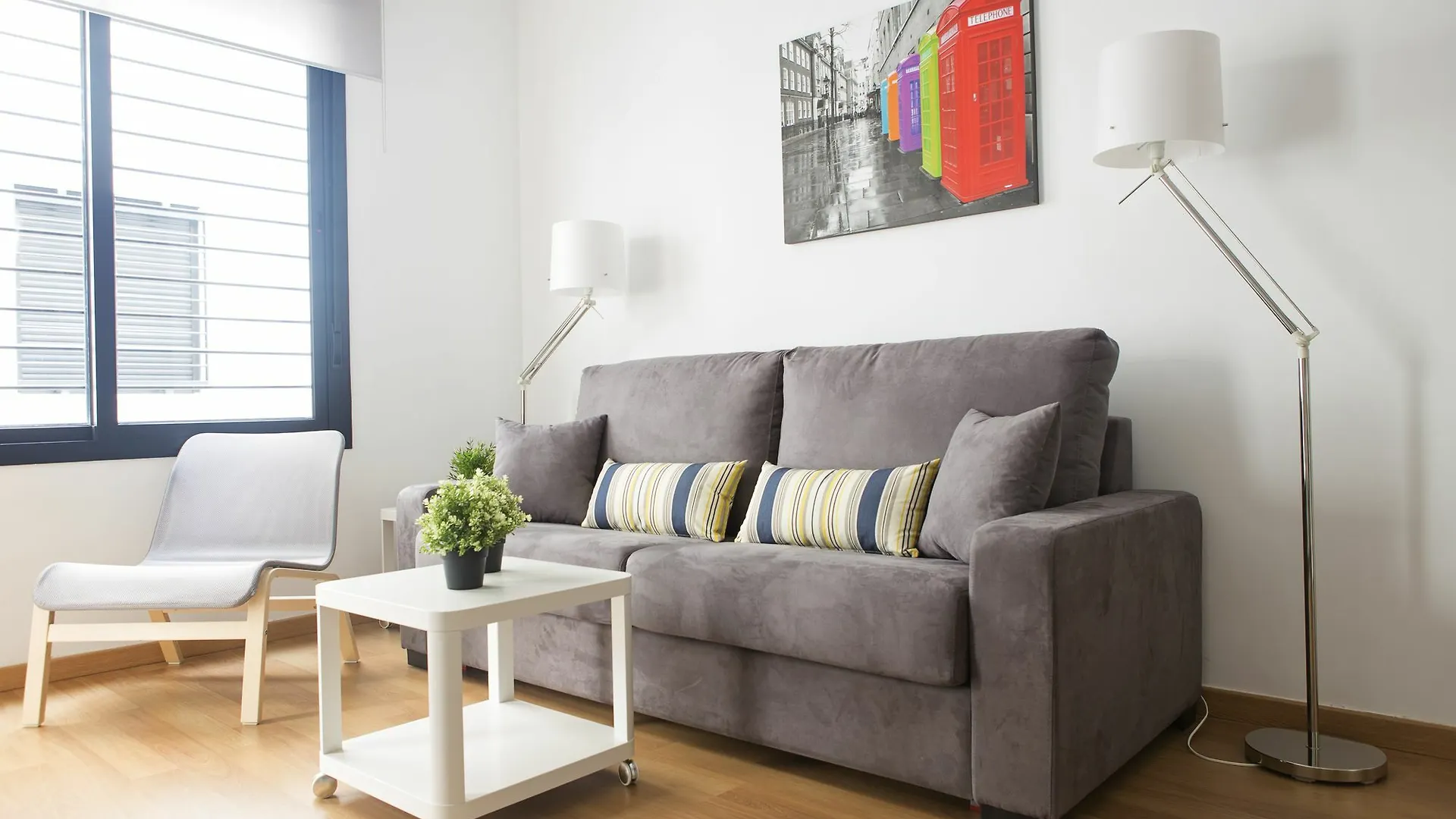 Apartment Suncity Apartamentos Refino Con Piscina Malaga Spain
